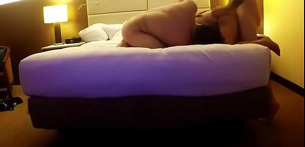  amateur chick gets double teamed in hotel